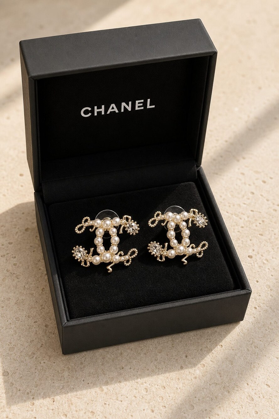CHANEL Classic Parisian Earrings Style 20 | New with Box - Picture 7 of 9